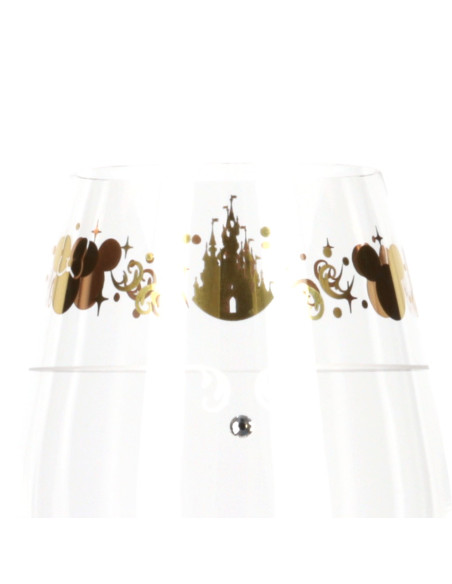 Wine glass with Mickey and Minnie motif