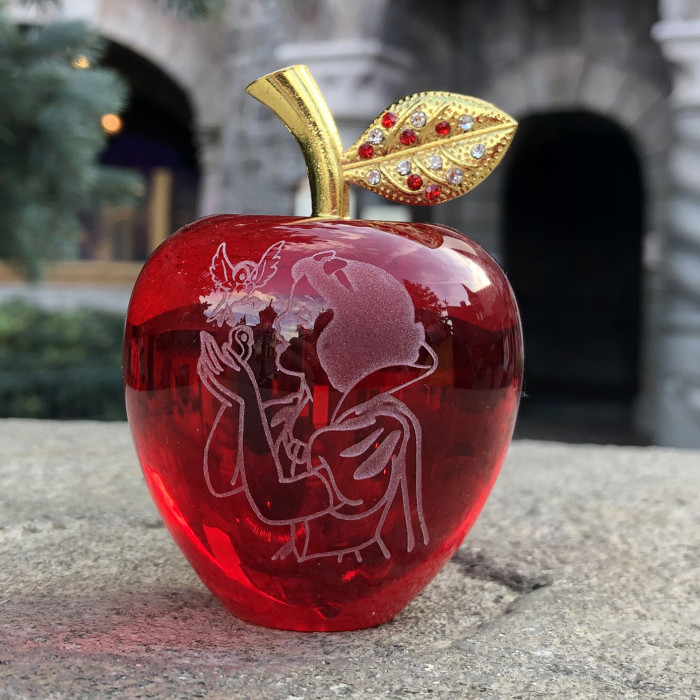 Pomme rouge Blanche Neige 60mm