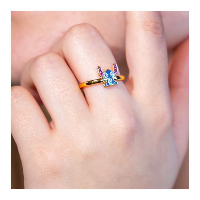 Stitch ring