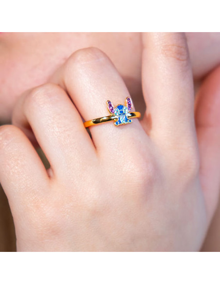 Stitch ring