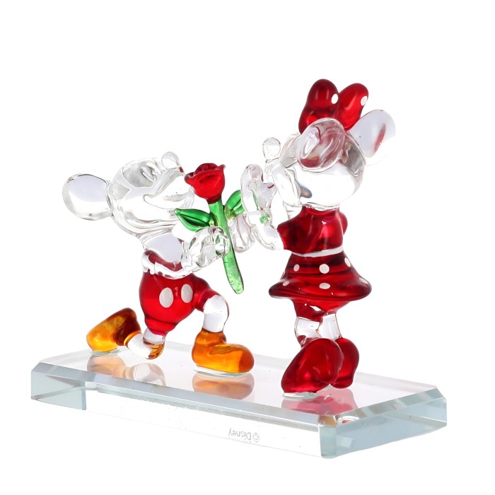 Mickey and Minnie Declaration Figurine