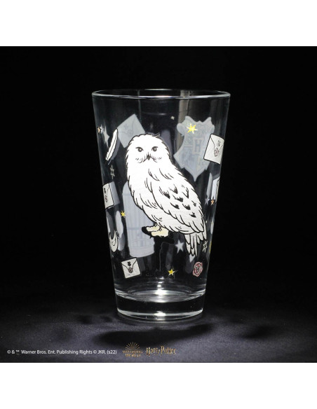 Hedwig coloring glass